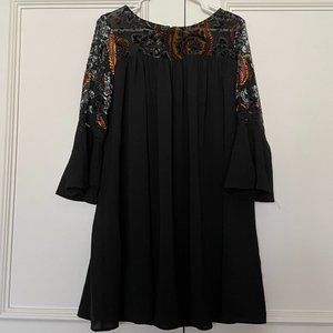 NWT umgee Black Floral Dress